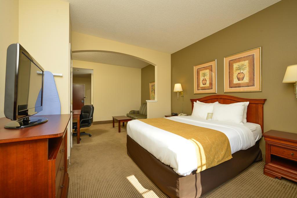 Comfort Suites Myrtle Beach Central Dış mekan fotoğraf